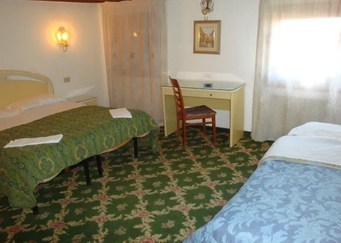 Hotel Casa Linger